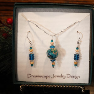 Golden Shadows Necklace Set