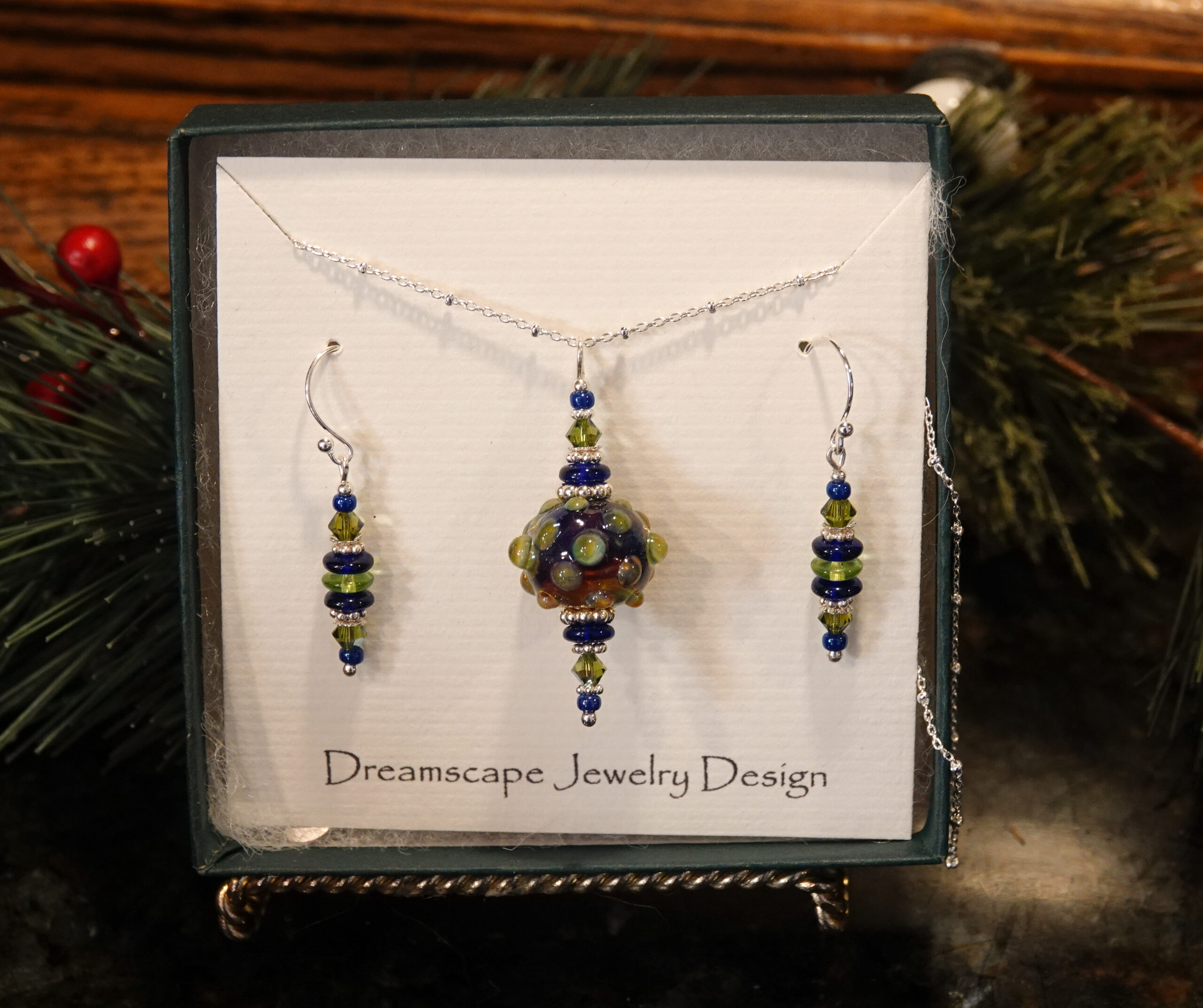 Effervescence Neckace Set