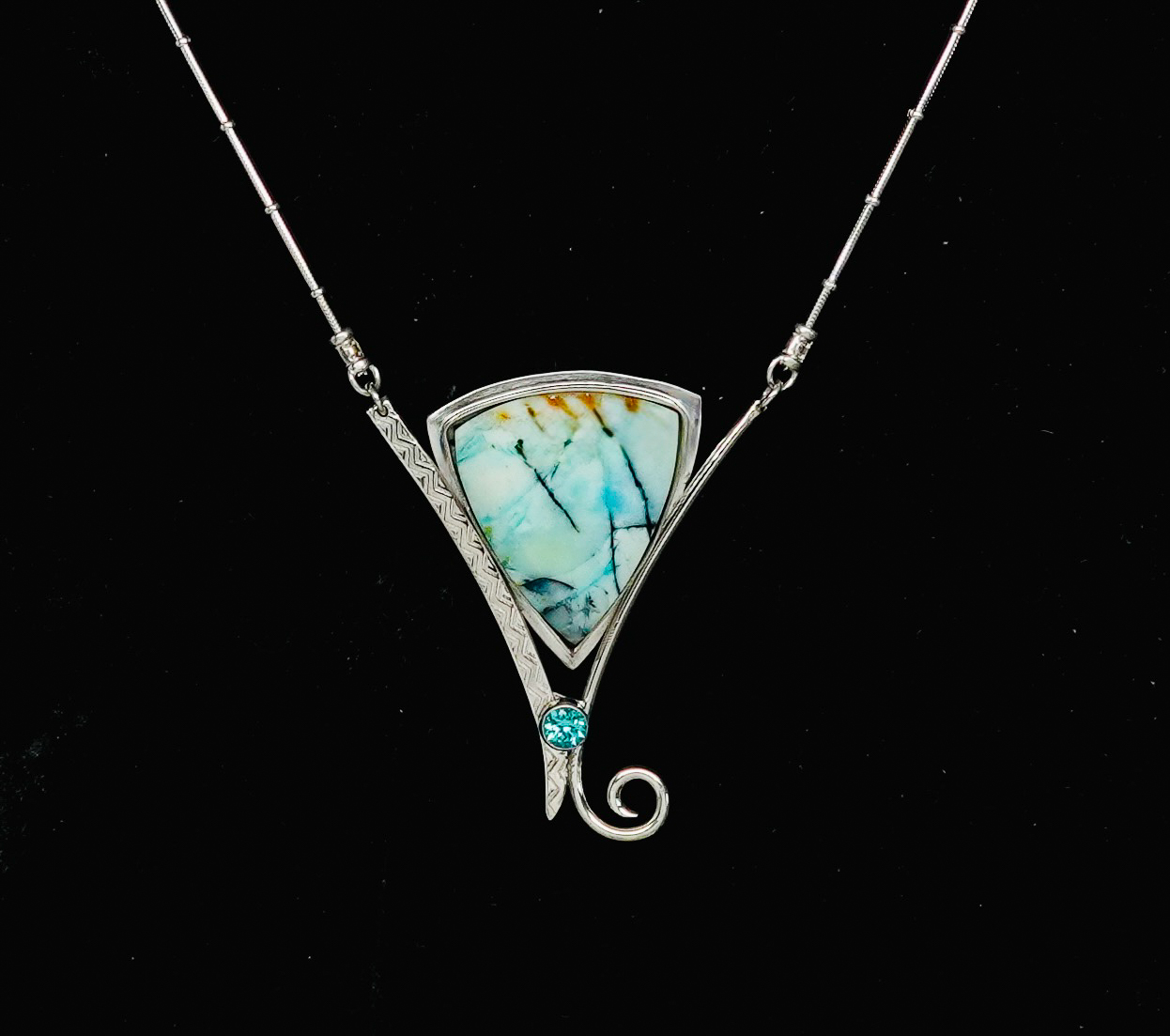 FE1B588F-084D-4268-BAA5-1728267DE9ED_1_201_a